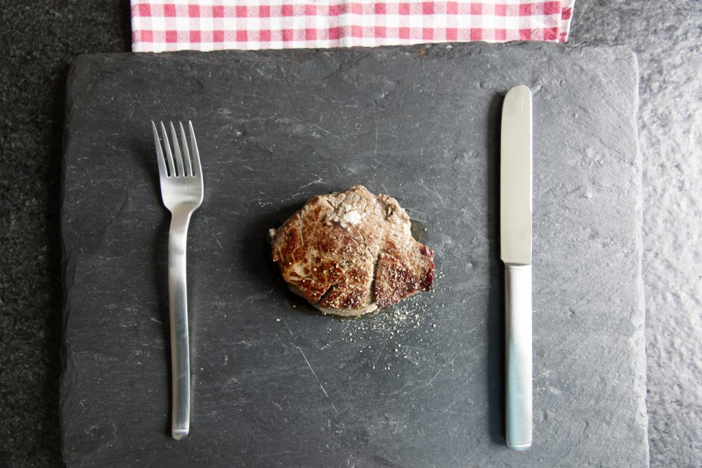 Minimalistic Nutrition: Eating Like An Alpha