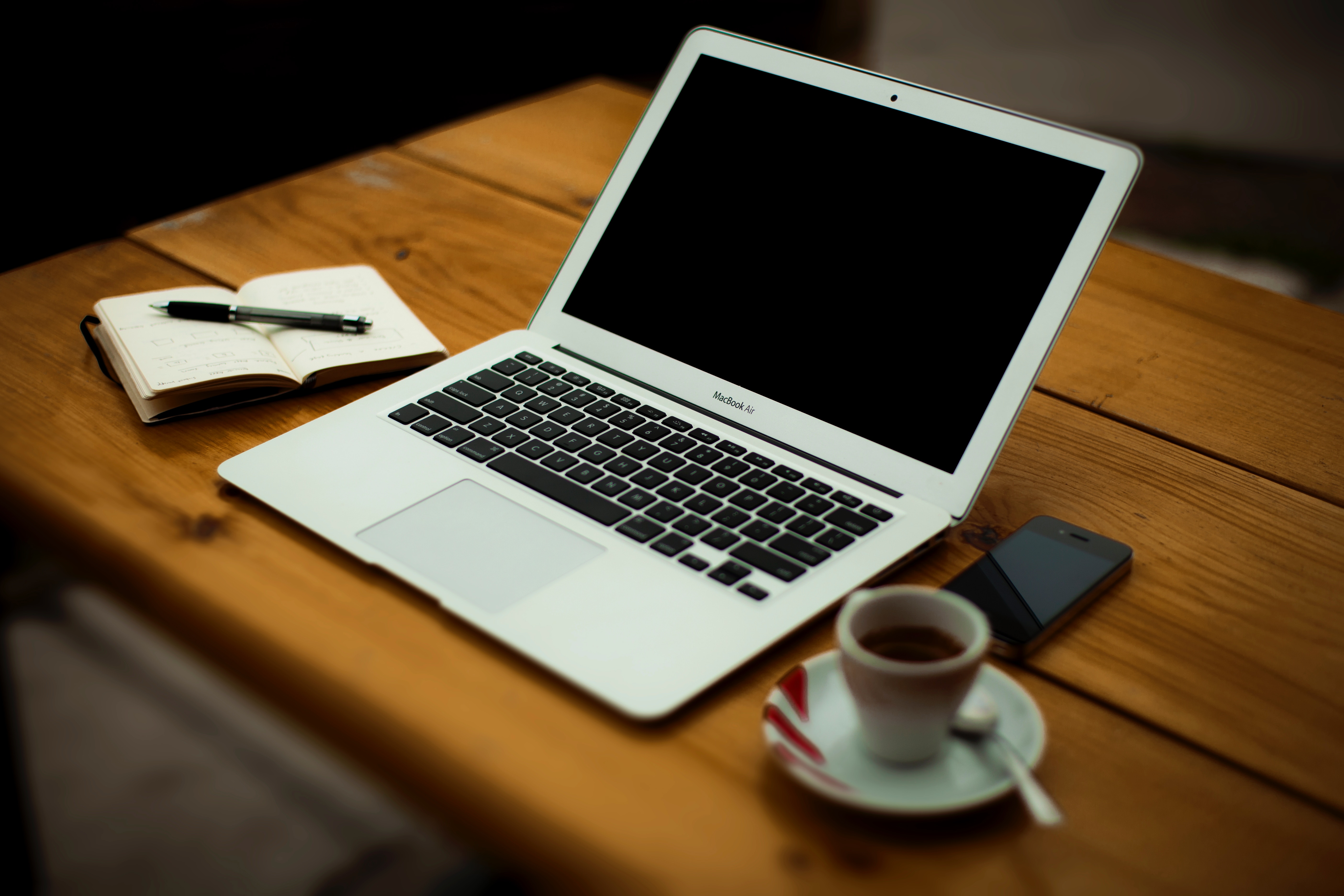 Unplug: It’s Time to Quit Your Social Media Addiction